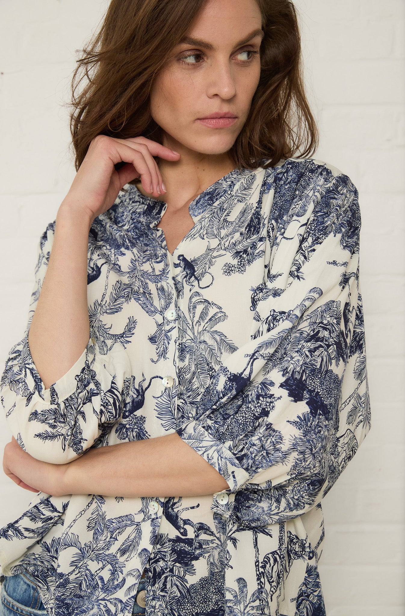 Blouse Bambi Jungle print | Off White / Navy