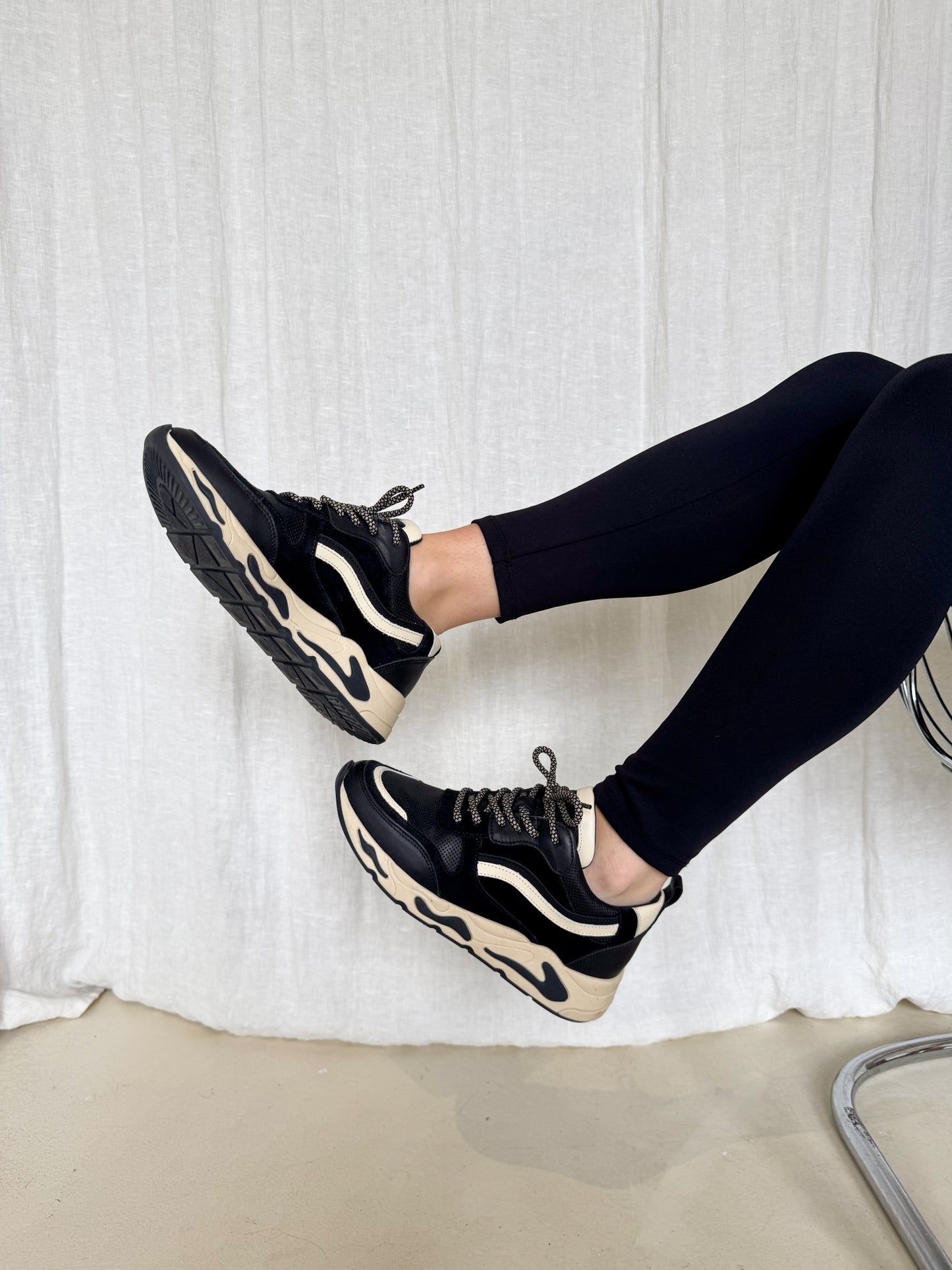 Sneaker Oslo II | Black / Creme