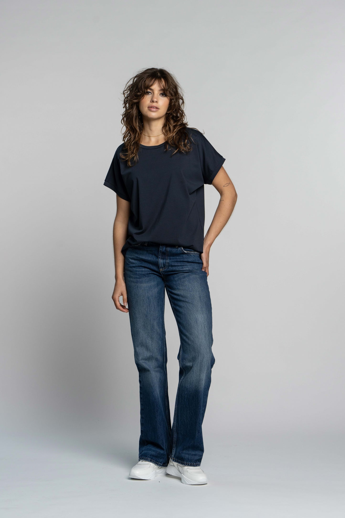 Tee Kyra | Navy