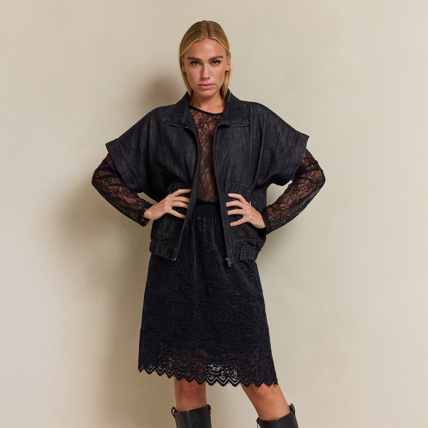 Skirt Lace | Black