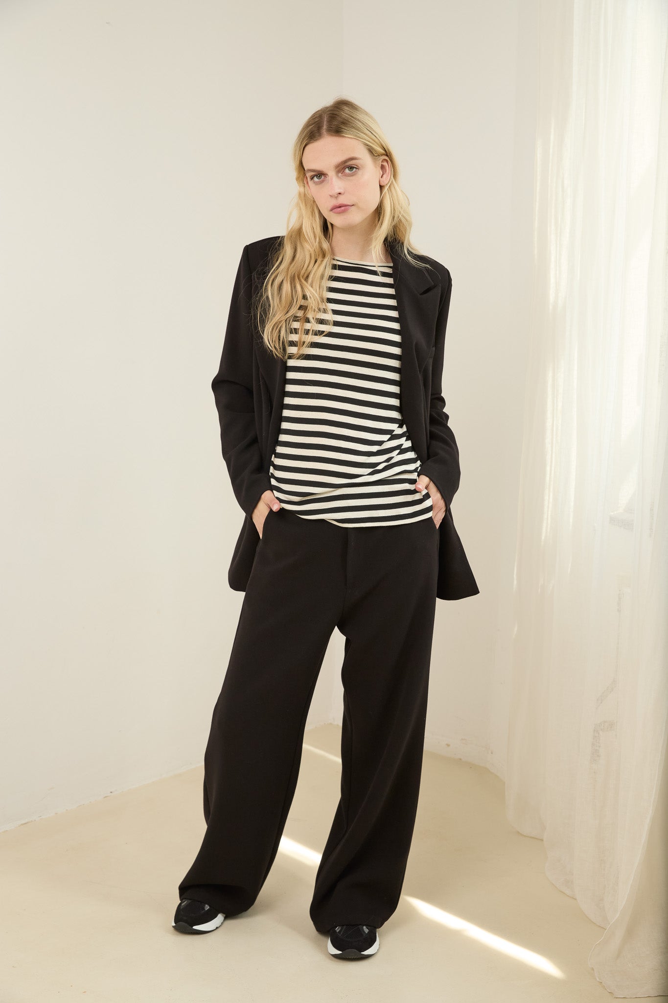 Top Lisa | Schwarz / Ecru