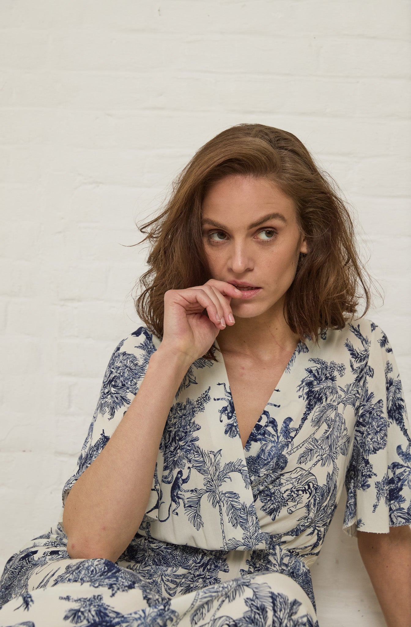 Dress Hailey Jungle print | Off White / Navy