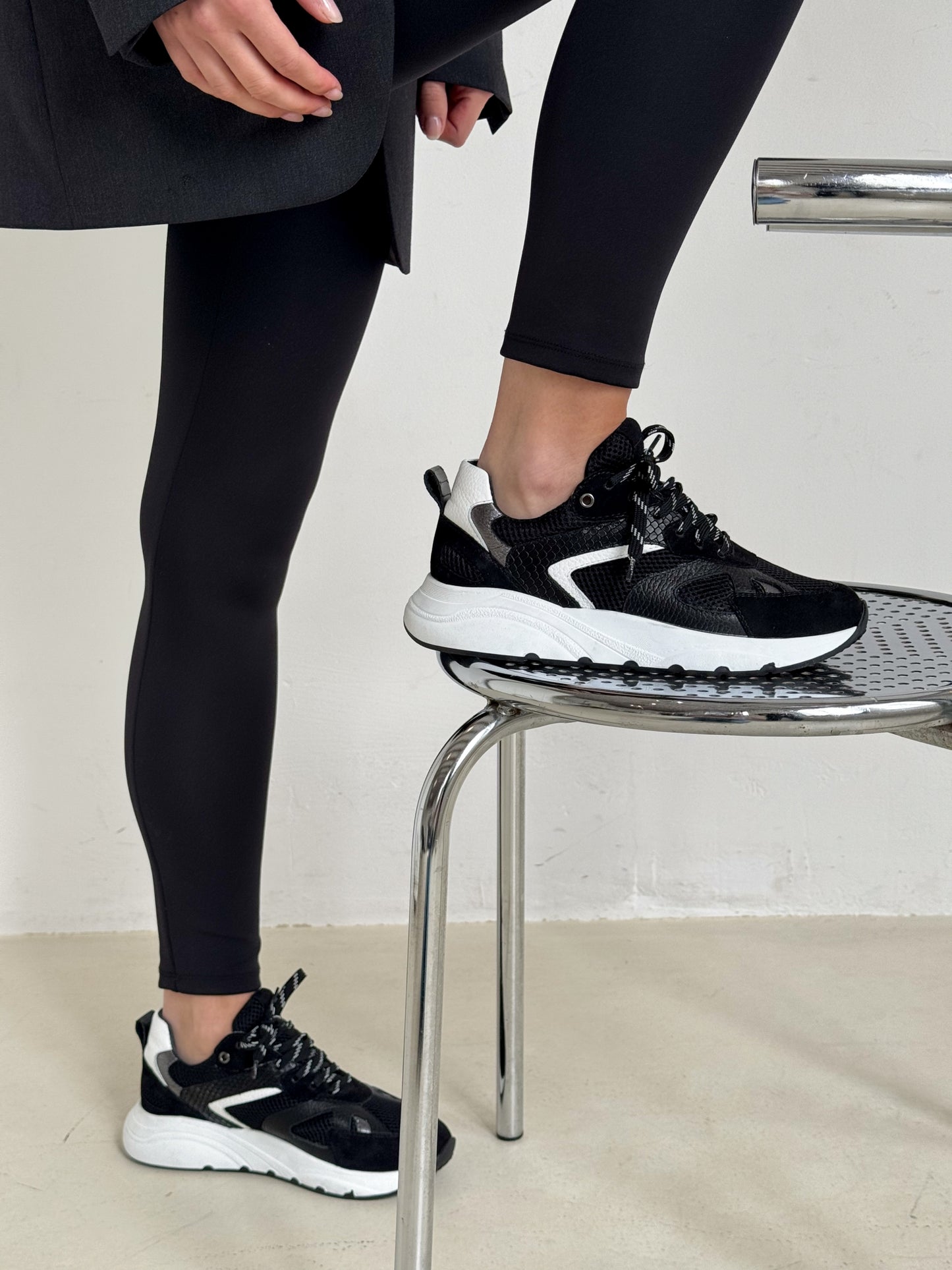 Sneaker New York | Black / White