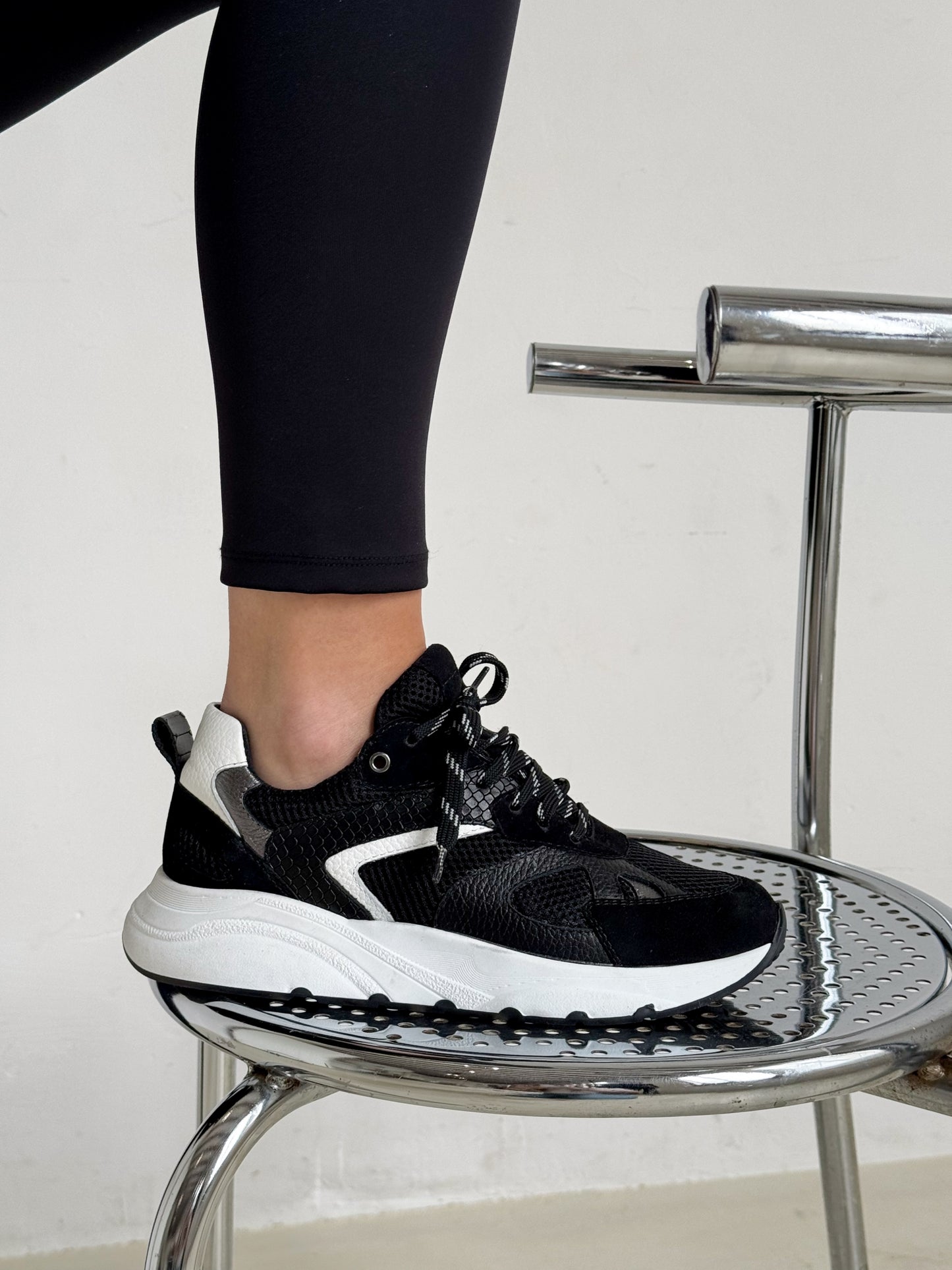 Sneaker New York | Black / White