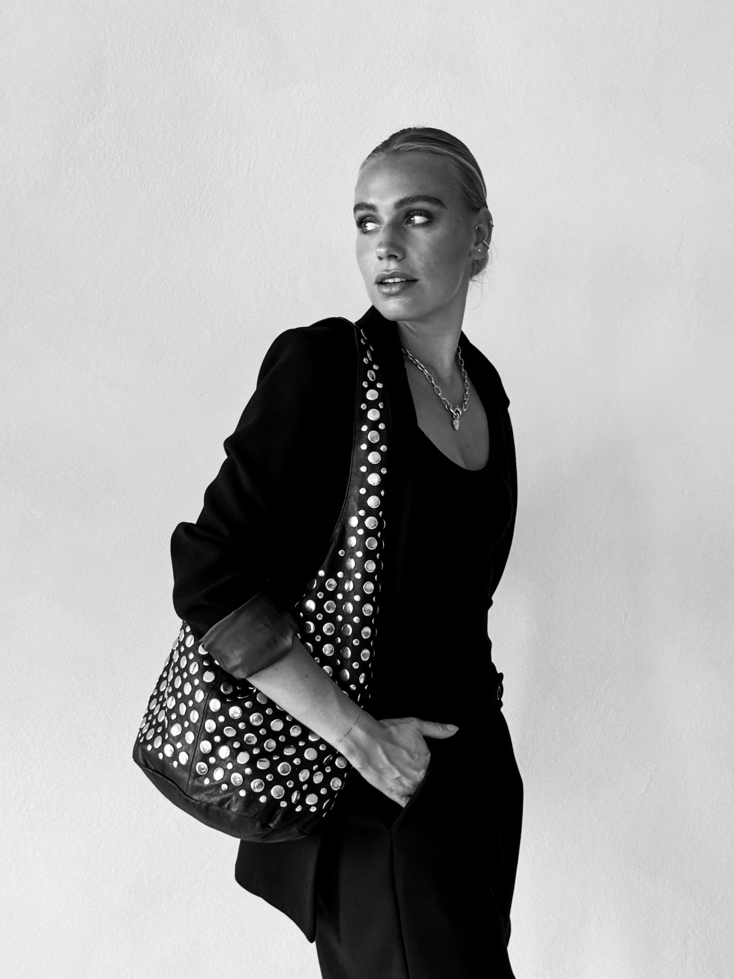 Beuteltasche Groß | Schwarz