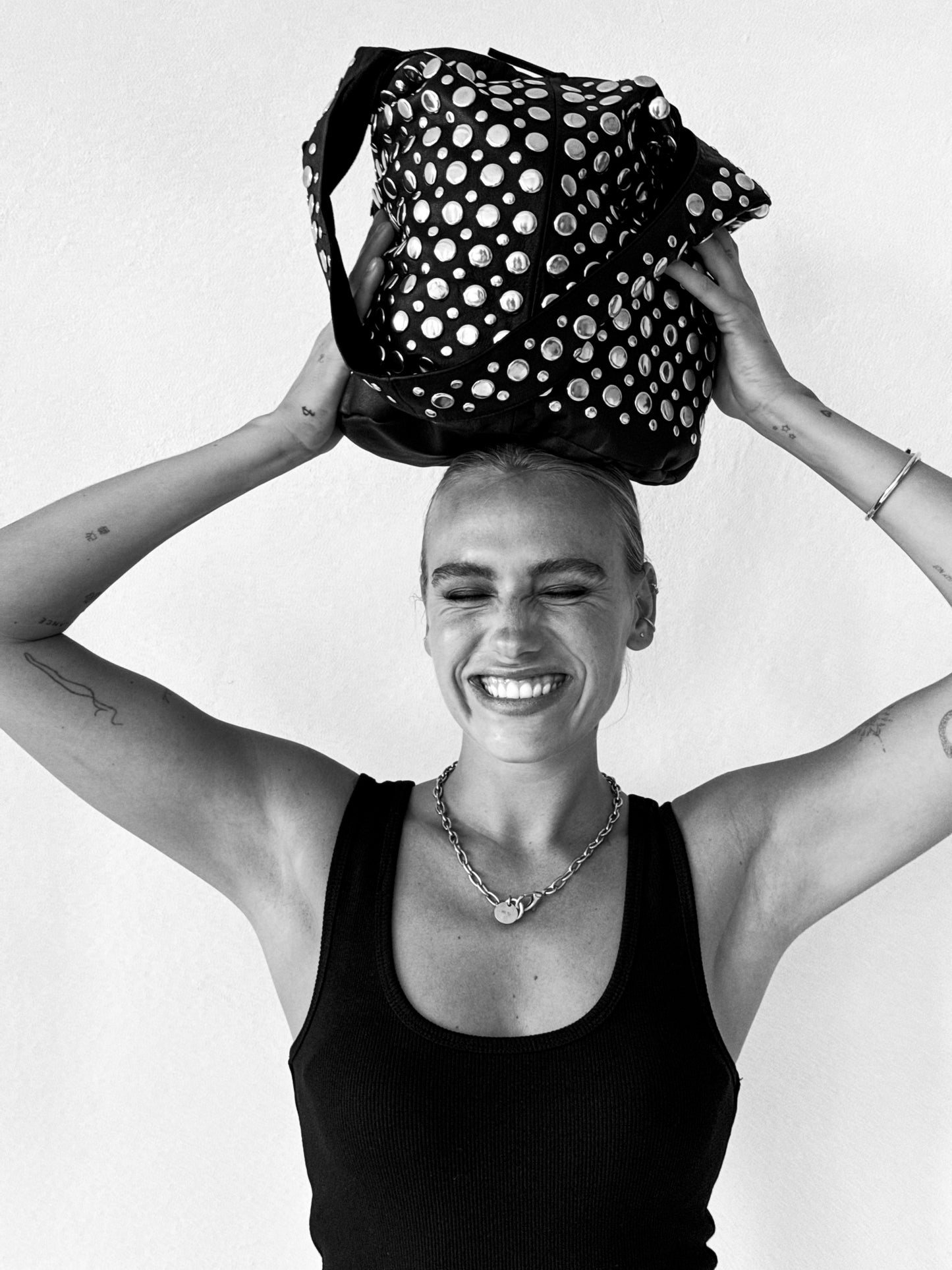 Beuteltasche Groß | Schwarz