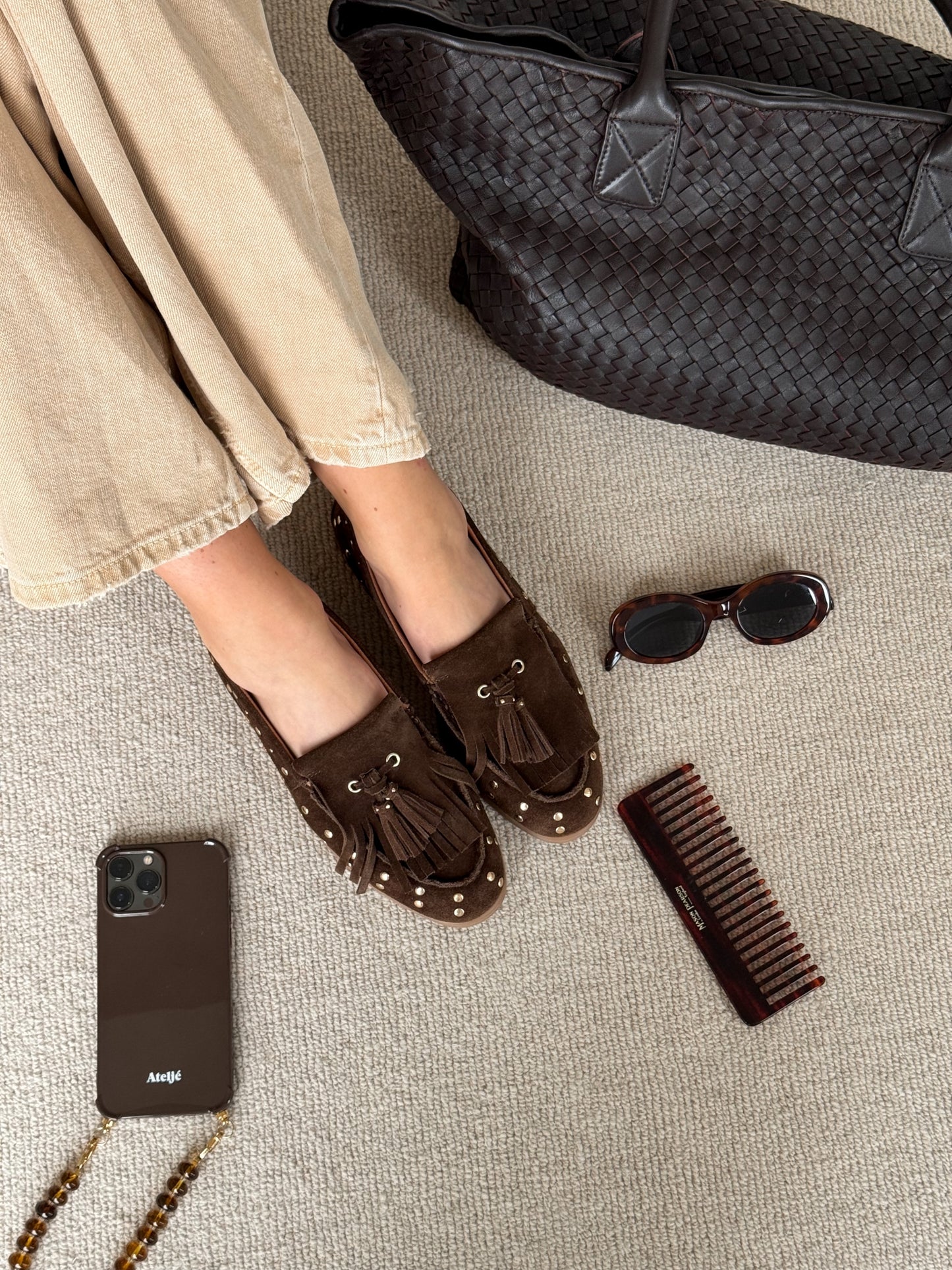 Mocassin  studs | Soft Brown