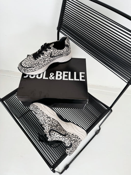 Sneaker Capri | Pony white black