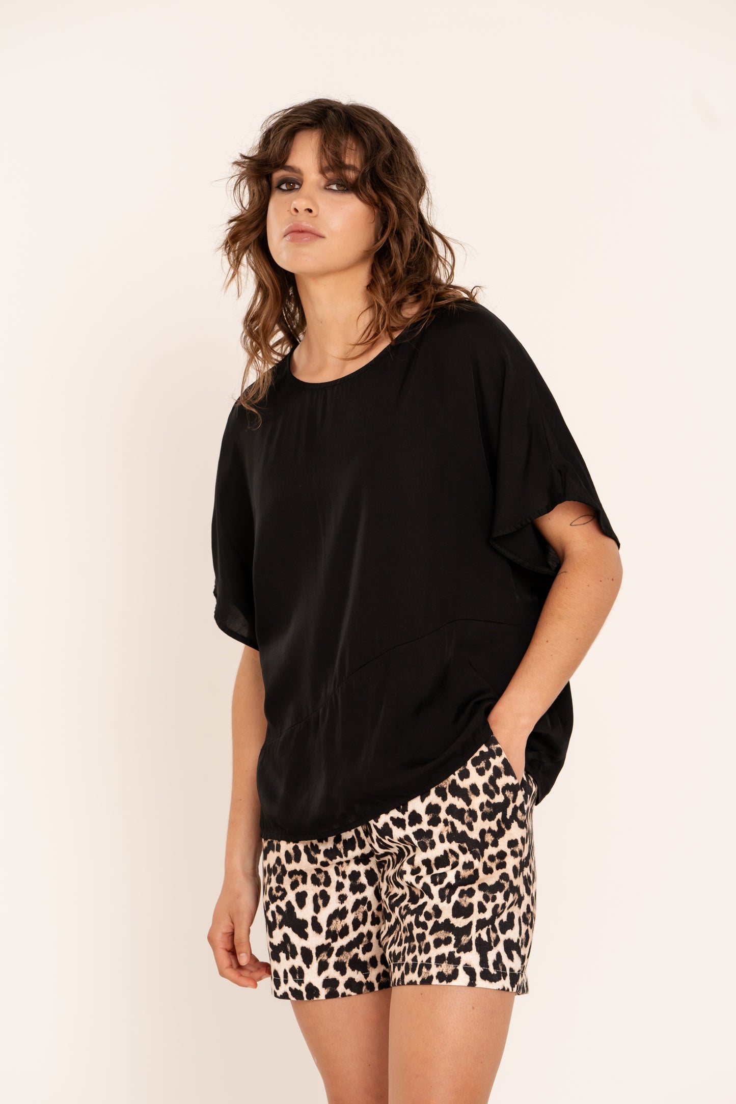 Top Luca | Black