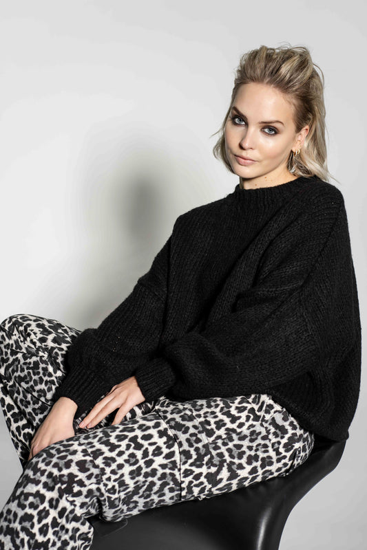 Pull Chanty | Black