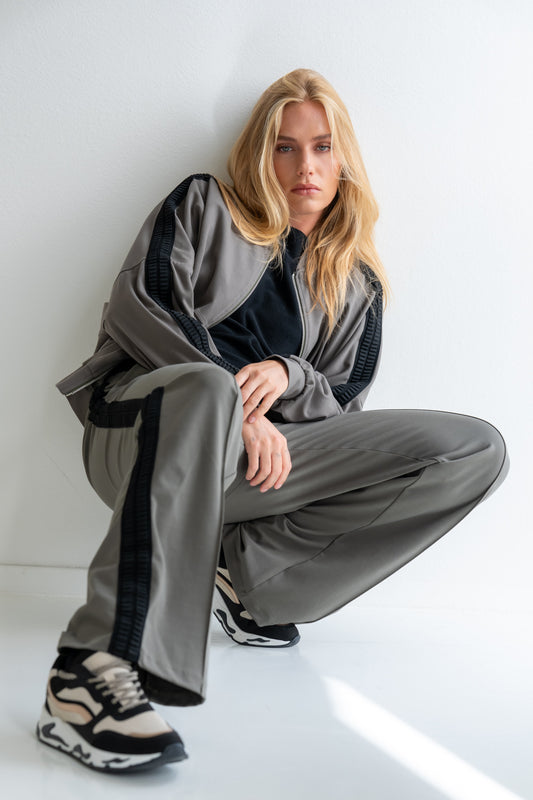Pants Mare | Clay